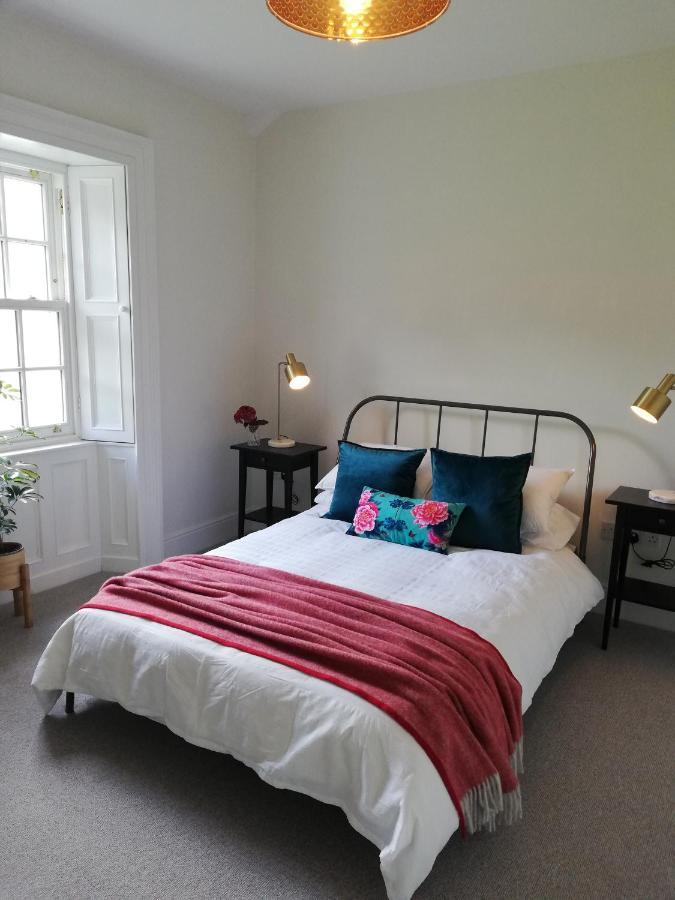 Next Door At Broomfield House Midleton Bagian luar foto